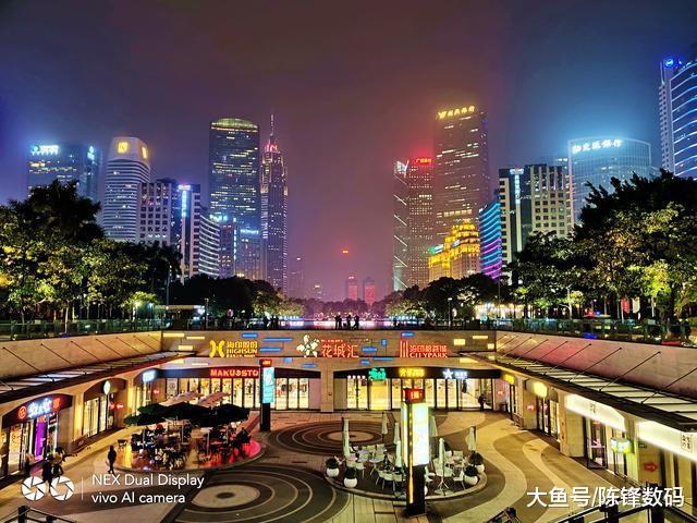 后置三摄+10G运存, 这款vivo手机成春节购机首选!