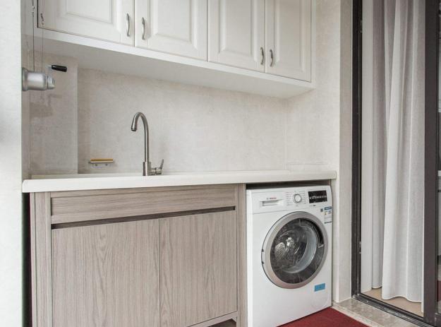 阳台做个柜子到底实不实用？其实没你想象中好，装过的人都说后悔