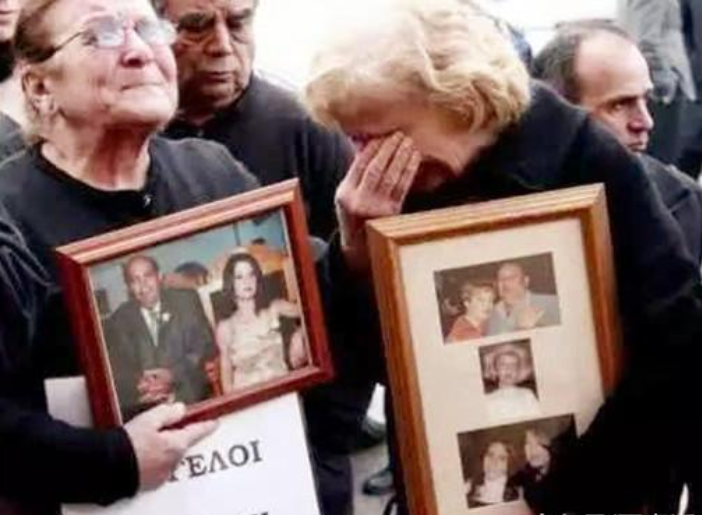 幽灵飞机事件: 仍在继续飞, 乘客却已死亡, 唯一幸存者相当绝望!
