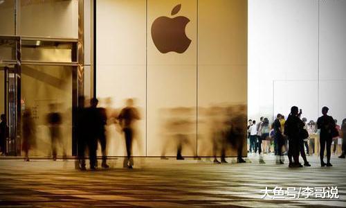 苹果遭遇“三连败”！中国“乔布斯们”呢？小米崛起，锤子却倒了