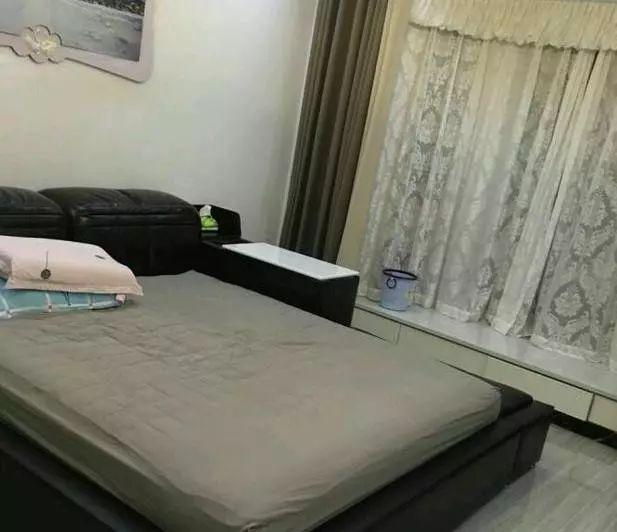 過年親戚來新房做客，說我家家具死氣沉沉，氣死我了！