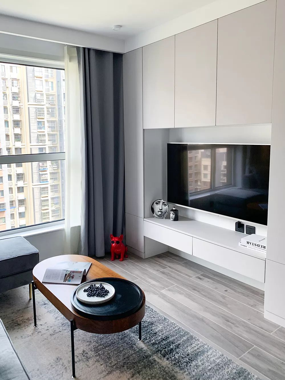 51㎡现代简约，有个爱收纳的女主人，简洁的小房也动人