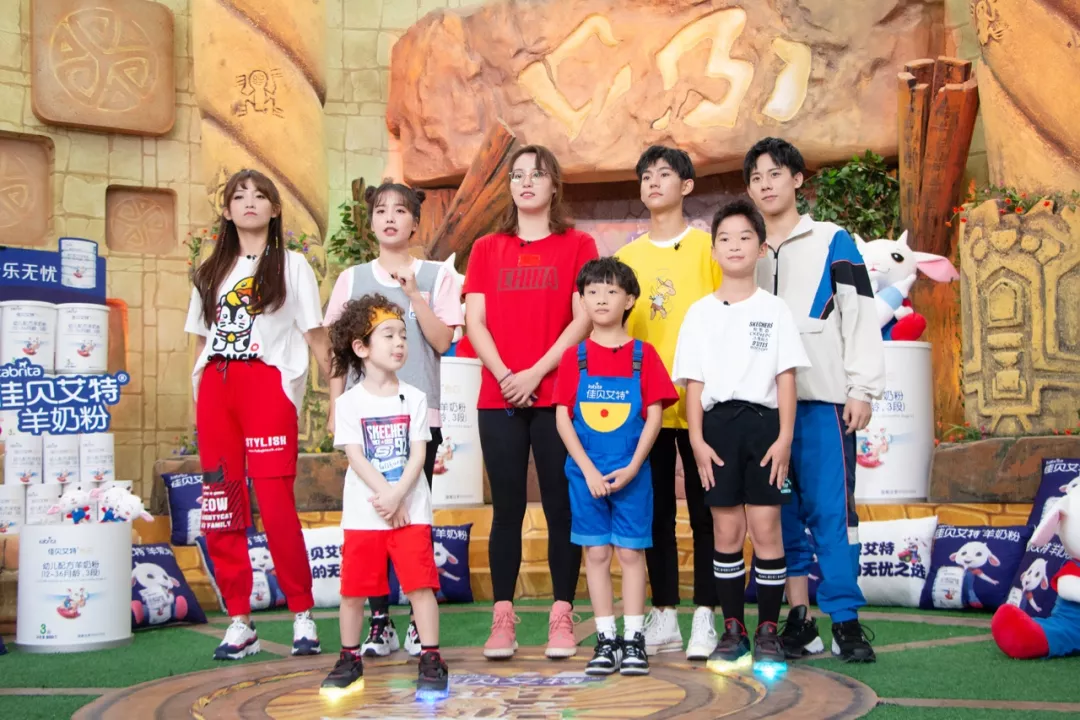 看了《疯狂的麦咭》才知道，原来傅园慧浑身都是梗！