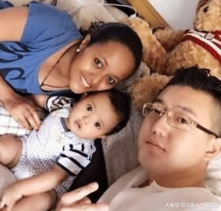 非洲工作的中国男人，为何1年不到会与黑人女子结婚？原因很简单