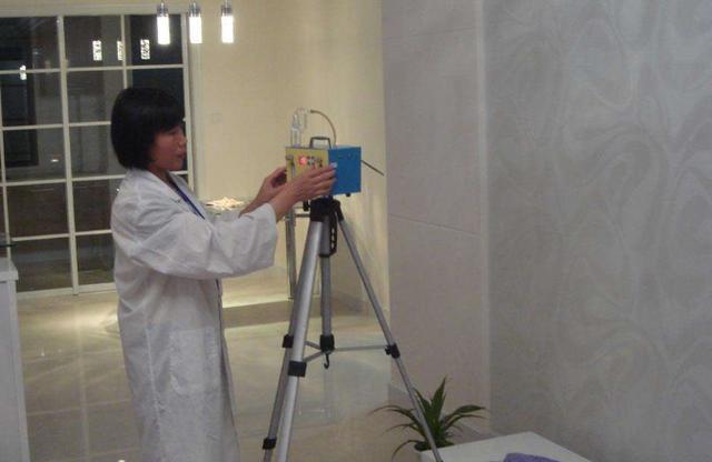 别傻傻通风去甲醛，太慢了！偷偷教你一小招，甲醛快速“不见”了