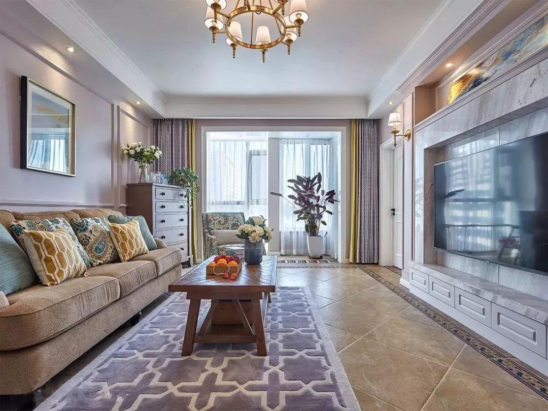 客厅铺地砖, 加圈波打线, 提升档次感!