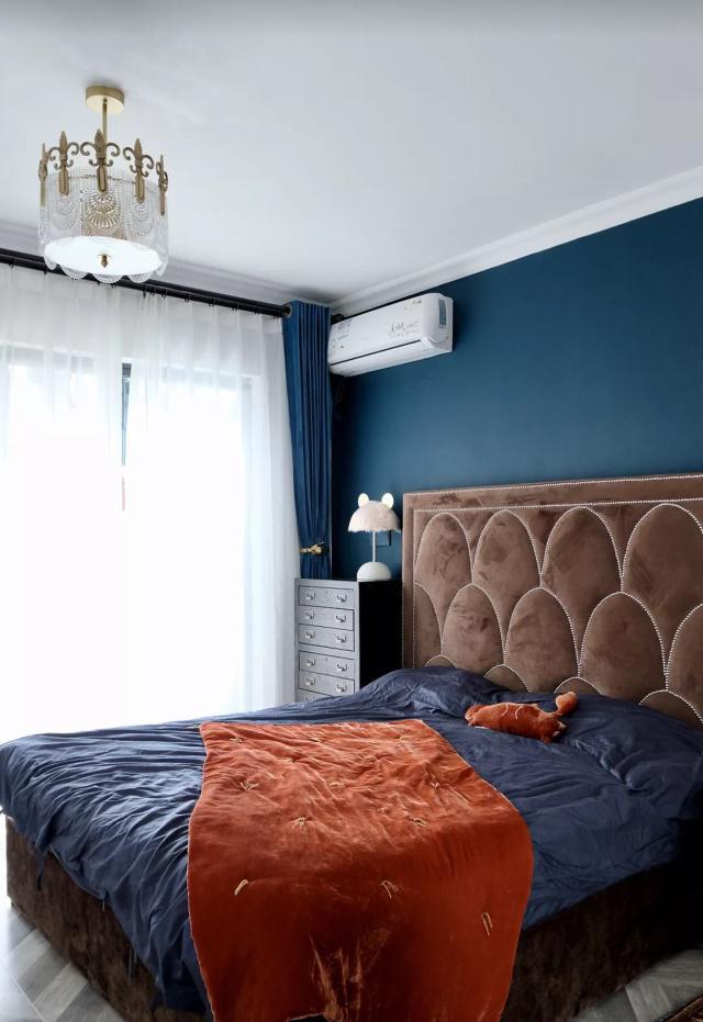 一家三口的新房，晒晒，餐厅设卡座很抢眼，电视墙打满柜子真聪明