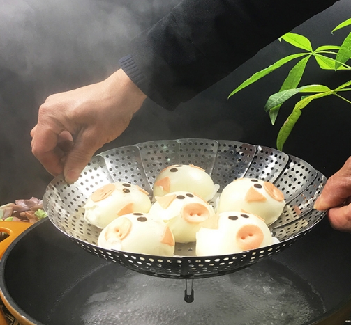 你还在用蒸笼？现在流行这种“厨房神器”，干净卫生又省空间