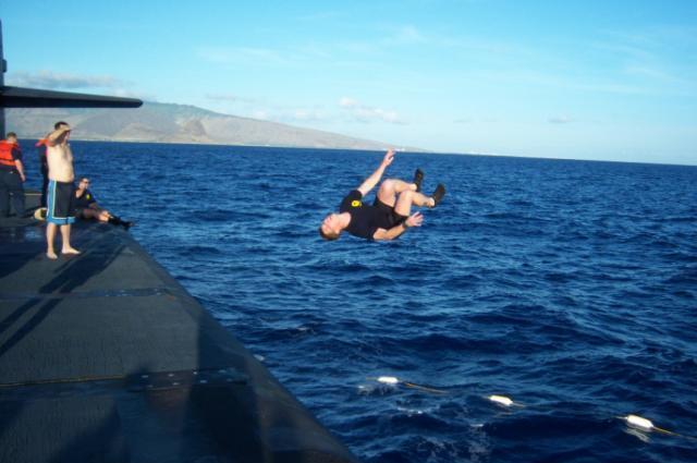 美军生活作风那么散漫，为什么在战场上一直立于不败地位？