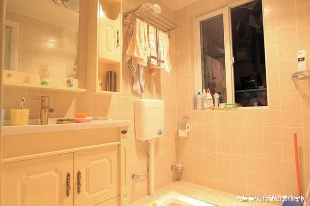 毕业5年才买的84平两居室，迫不及待入住了，总算有个像样的窝！