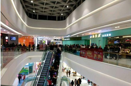 2019房故事 | 有人在套牢中卖房，有人在期盼中买房