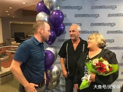 女子以为中奖1000元，领奖时发现竟是1000万