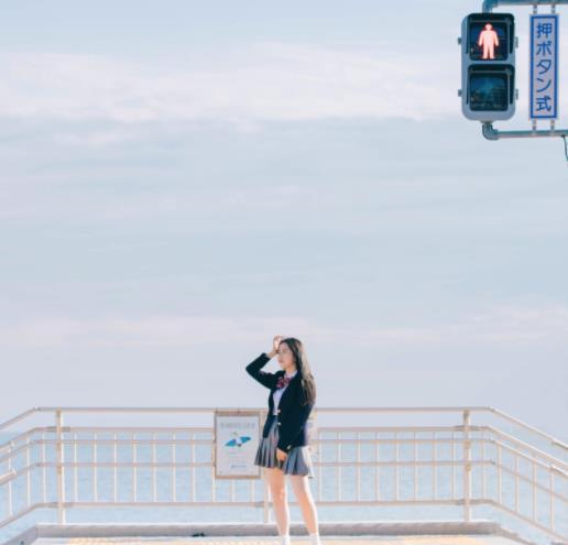 “女婿，我儿子要结婚，你送套房”“没问题，只要他还的起房贷”