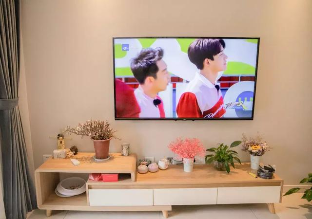 晒晒我家60平小两房，不同的区域都做储物空间，更适合家庭居住