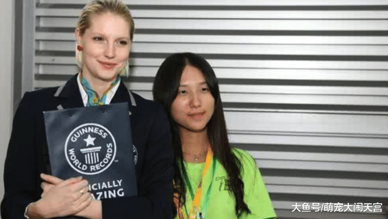 娶“洋媳妇”要慎重！撒贝宁媳妇堪称前车之鉴，结婚3年前后变化大