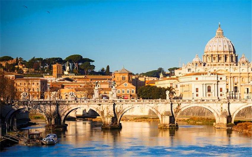 「曹操」曹操跟古罗马军团打过仗吗？打过，而且还赢了，怎么回事呢？