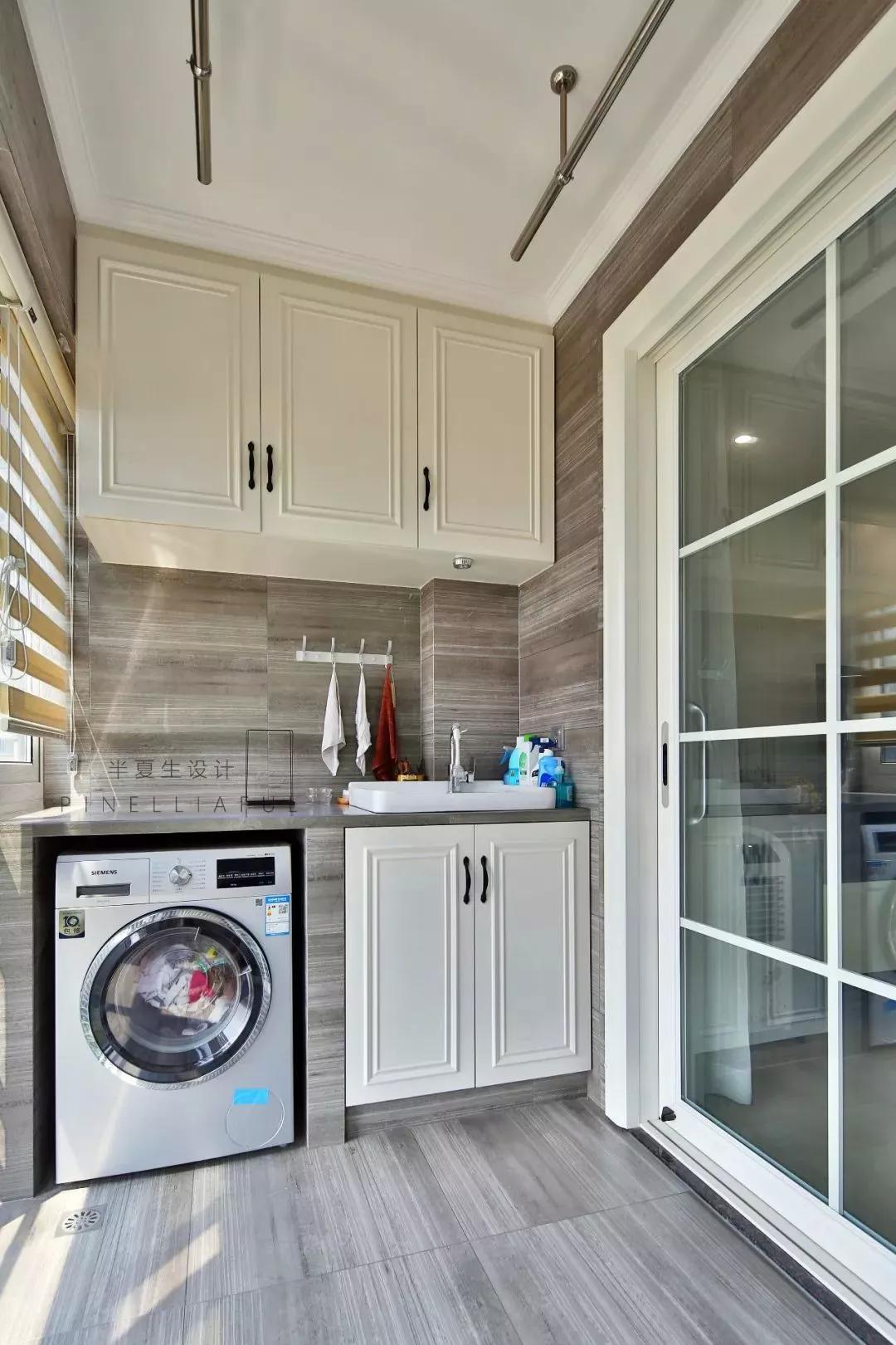 阳台一定要吊顶？不，这样简简单单装其实效果也很棒呢！