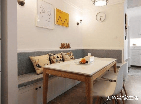 餐桌餐椅不要买现成的了，木工帮我这样设计，尤其适合小户型