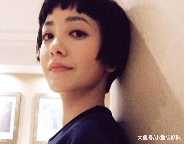 带你看看郭采洁住的豪宅，内部布置很清新，住进去很舒服