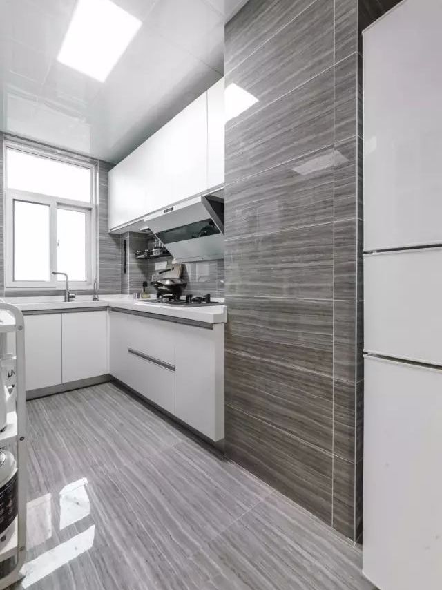 前女友因为没婚房离开了我，现在婚房准备好了却不想结婚了