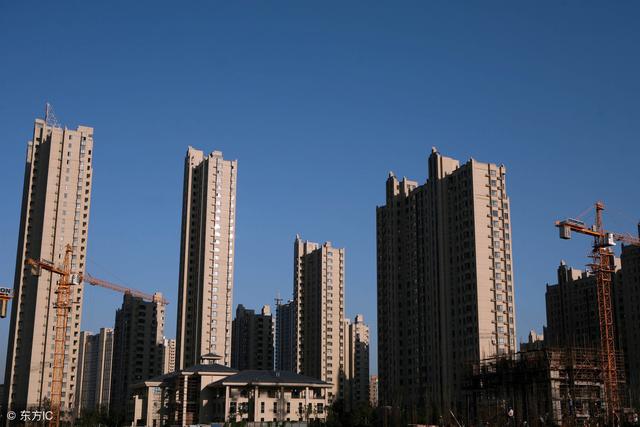 政府释放三大信号定调楼市，2个月后的房价将会有大变化