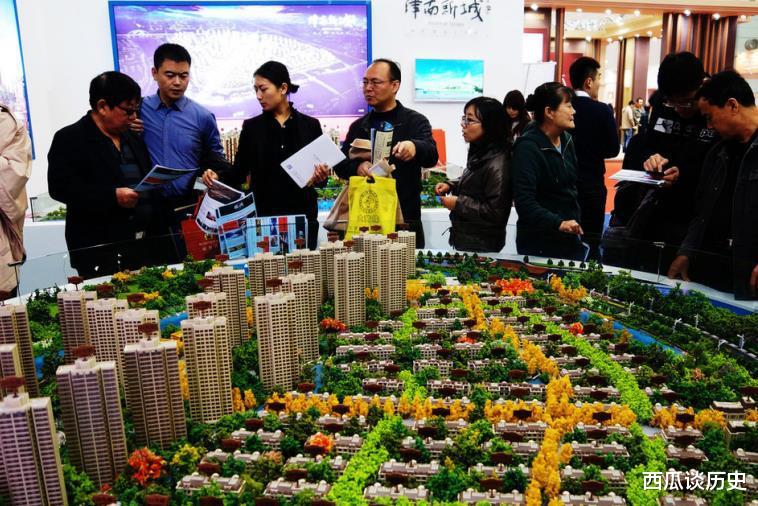 30年后高层住宅“一文不值”？老破小将会普遍？如何解决遗留问题