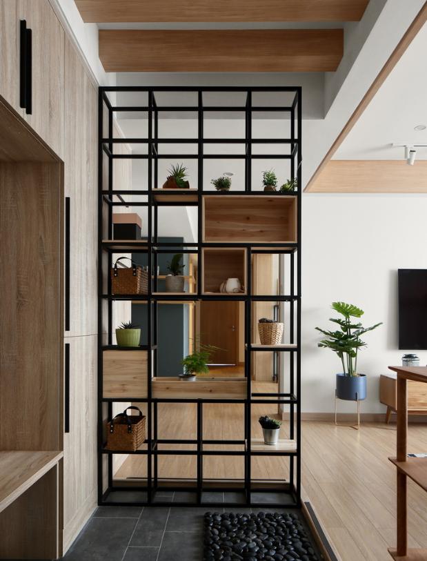 玄关怎么设计才完美？二十年师傅告诉你，这几个细节很关键