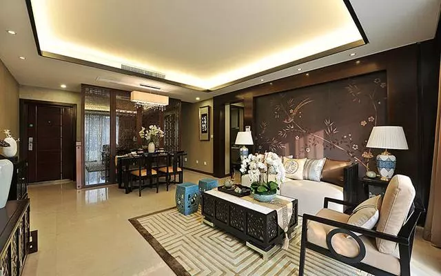 客厅新中式装修，展现新式古典美