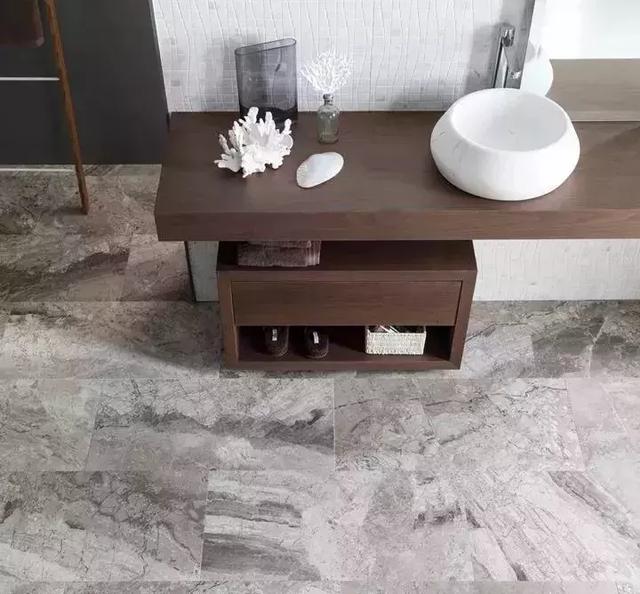 真正懂得石材的人，都在追求天然大理石的色差！