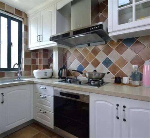 廚房臺面高度是多少 廚房臺面如何選購