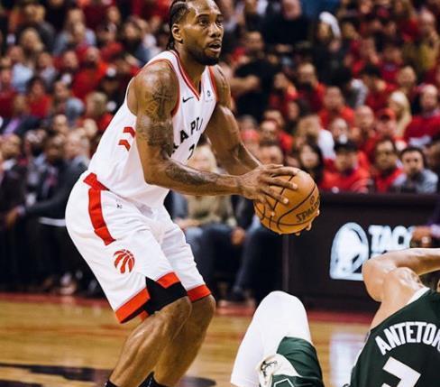 猛龙112, 118雄鹿！苏群曝内情，林书豪暴怒，字母哥遭炮轰