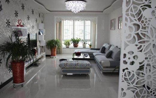 只是在鞋柜后这样做了小改动，没想到这么实用，回家也要这样效仿