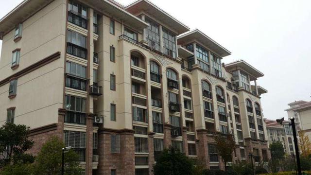 未来几年，房价涨或跌？业内人士提醒购房者，这三个问题别忽视了