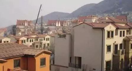 59栋海边别墅拆除了，因为……