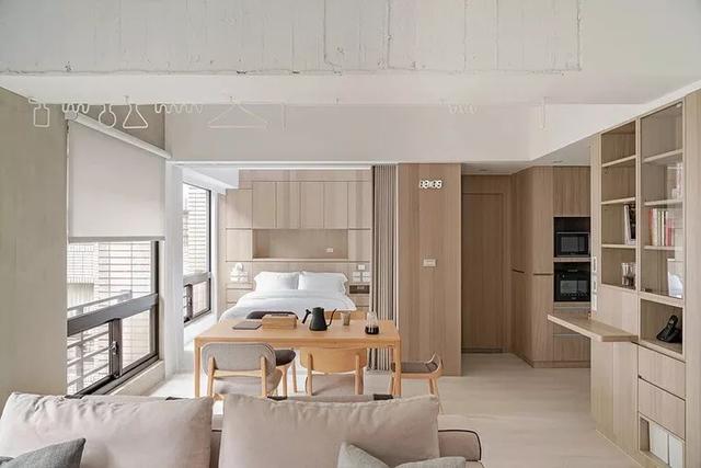 56㎡小户型把客餐厅做全开放，一个人住也舒服自在。