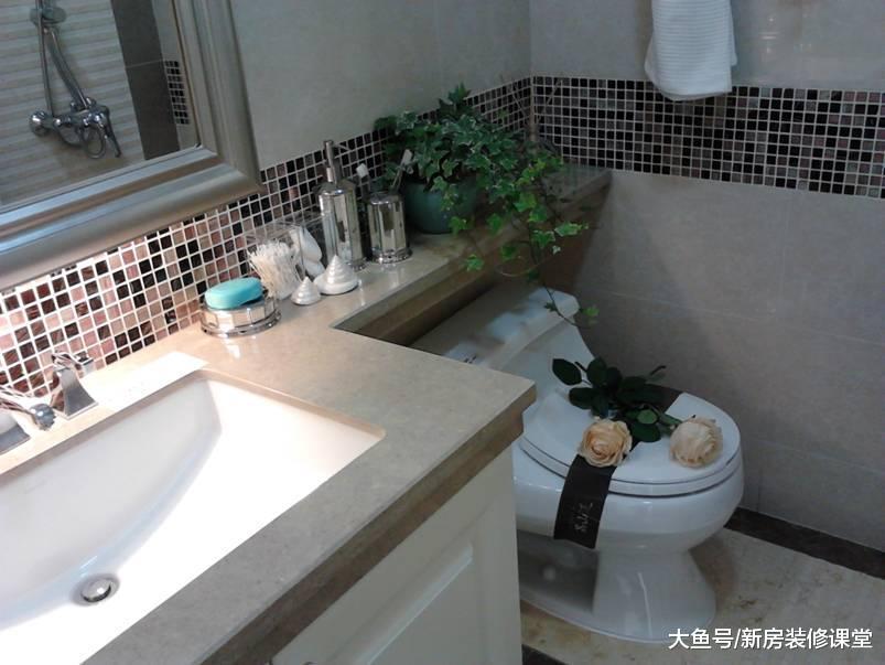 一家三口同时使用卫生间注定要打仗? 那是你不会这5种设计!