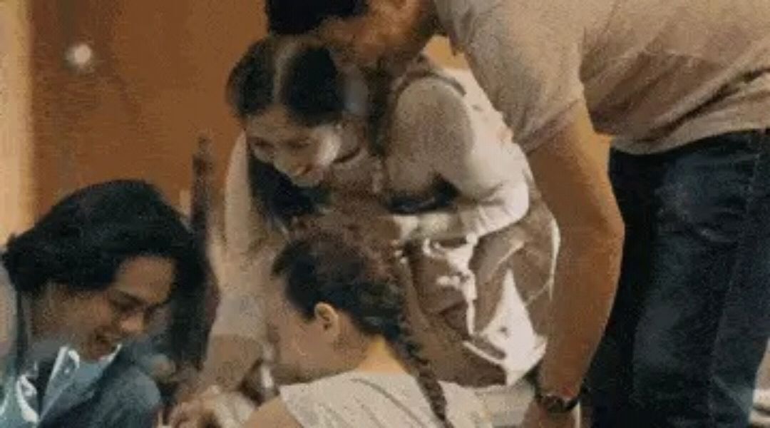 国外空巢收留流浪狗引发的深思