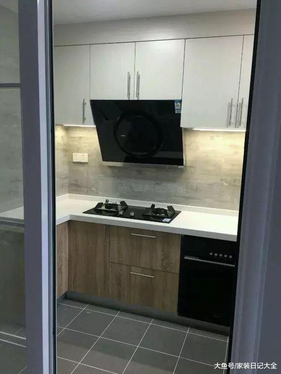 装修三个多月, 花费15万左右, 最满意卧室隔出的衣帽间, 太棒了!