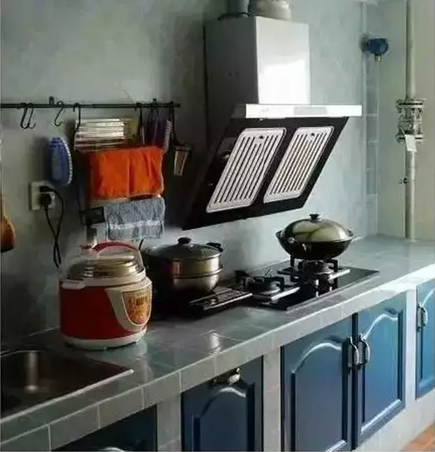 小户型装厨房都贵，不妨尝试一下砖砌厨房，超省钱！