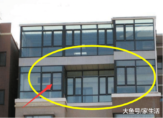 你家陽臺還用來晾衣服？如今早流行這樣設計了，快來學學吧