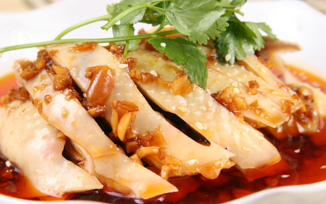 香辣口水鸡，老人小孩都爱吃，朋友吃了赞不绝口