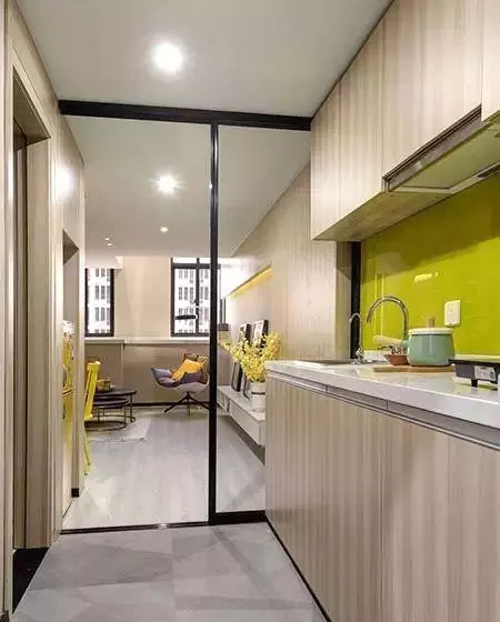 女票嫌房子小，迷你32平复式楼愣是挤出两间卧室，厉害！