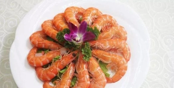 『小龙虾』虾的头部是“黄”还是“屎”，吃了这么久，才知道原来吃错了