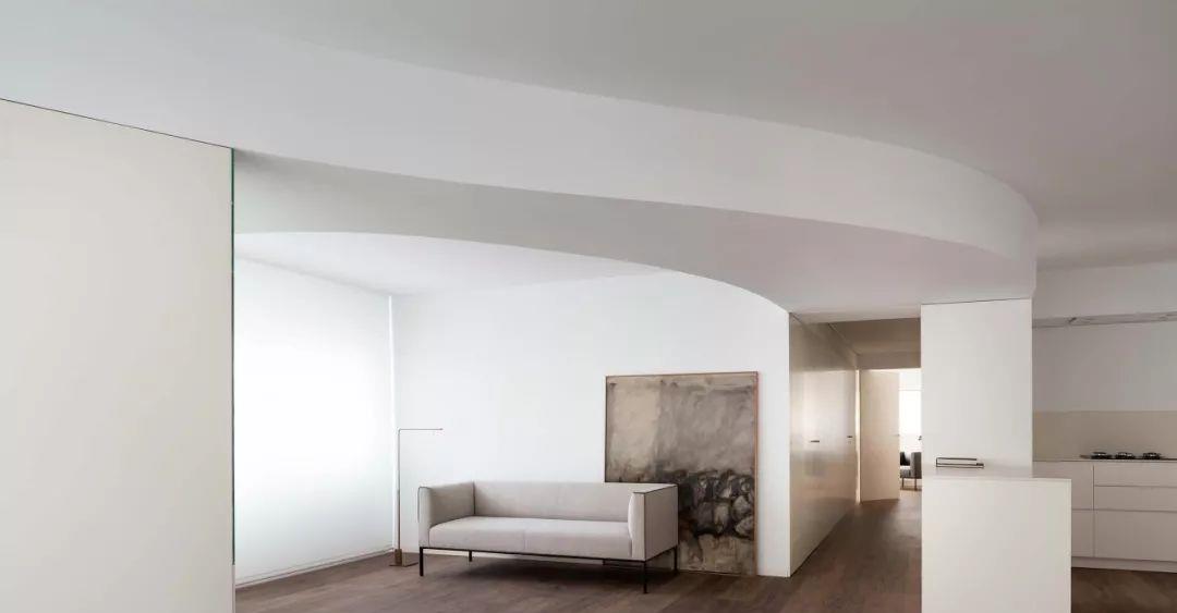 130㎡极简，这房子真是住人的，要吐槽吗？