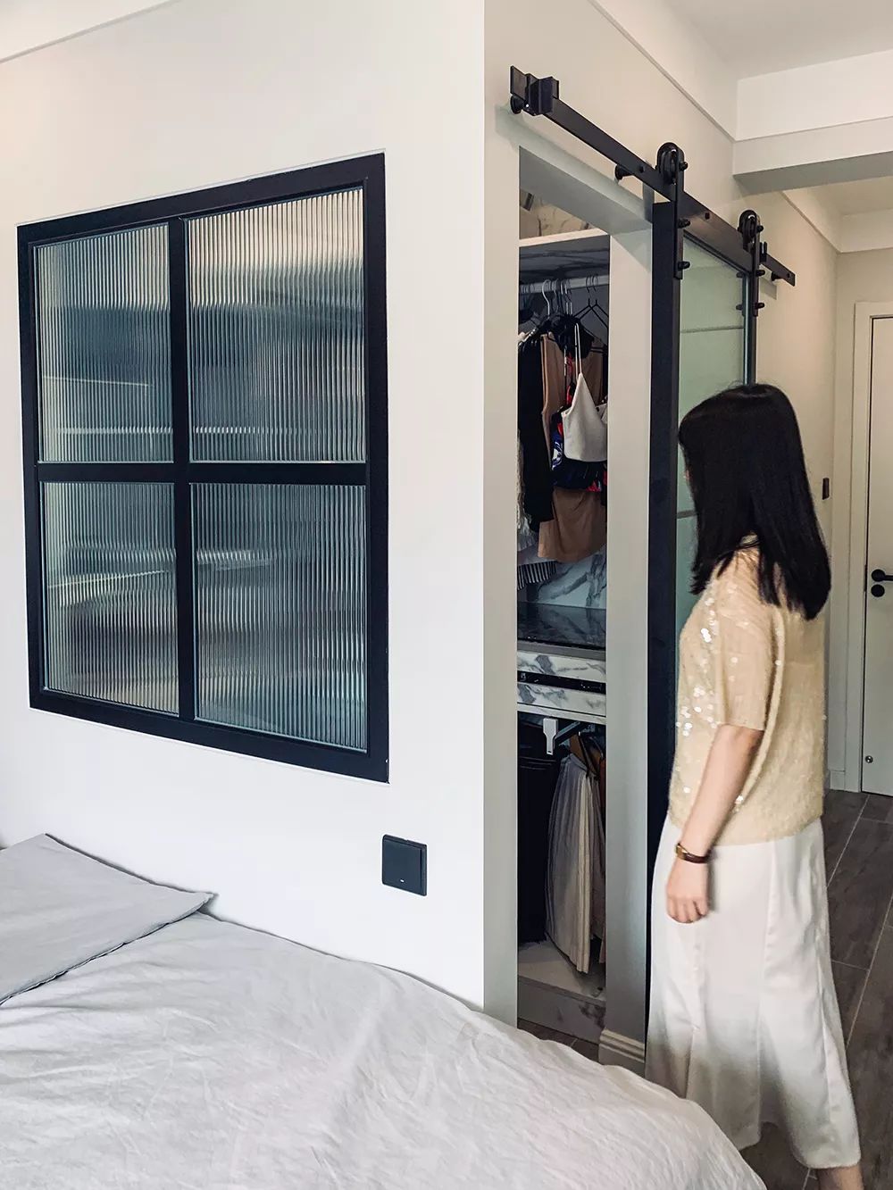 51㎡现代简约，有个爱收纳的女主人，简洁的小房也动人