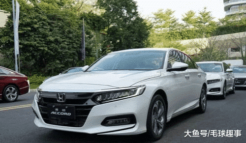 最适合年轻人开的5款中级车，外形帅动力足，开10年也不过时