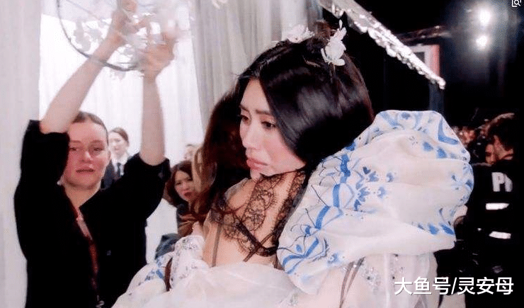 网红凤姐不看好奚梦瑶何猷君，这两个原因条条是道