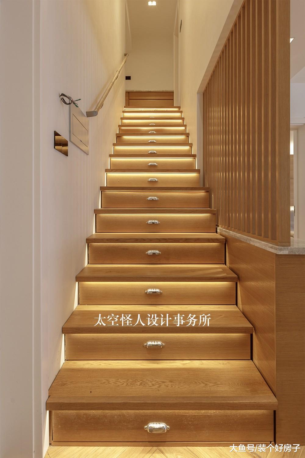 细节控不要错过的“高能”之家：109米灯带+62处点光源！