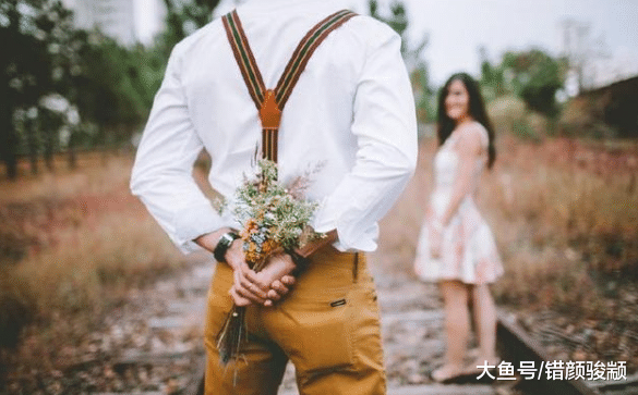 心理学：女生有这3种表现，一定是对你动了心！千万别错过了