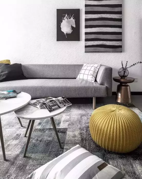 参观同事家100㎡新房, 头次见冰箱放玄关, 灰白色调怎么看都高级!